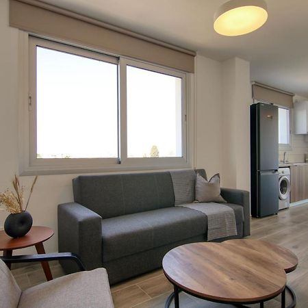 Phaedrus Living Coral Suites Aquatic Larnaca Esterno foto