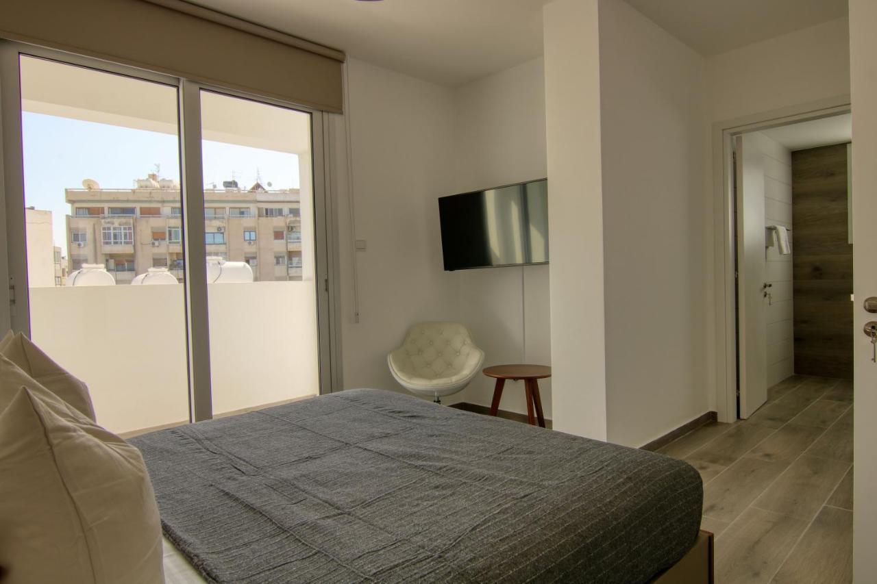 Phaedrus Living Coral Suites Aquatic Larnaca Esterno foto